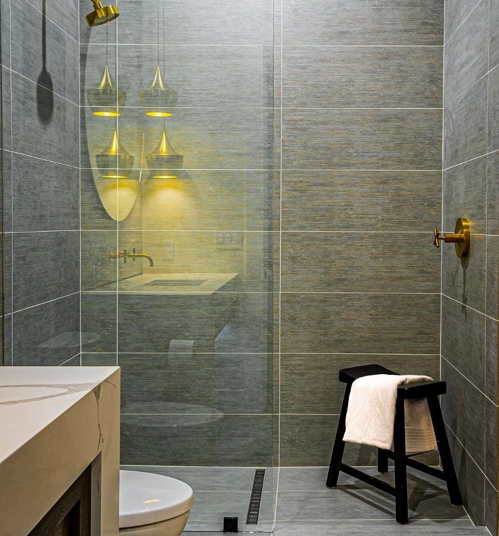 bathroom fitters SW4 0JY