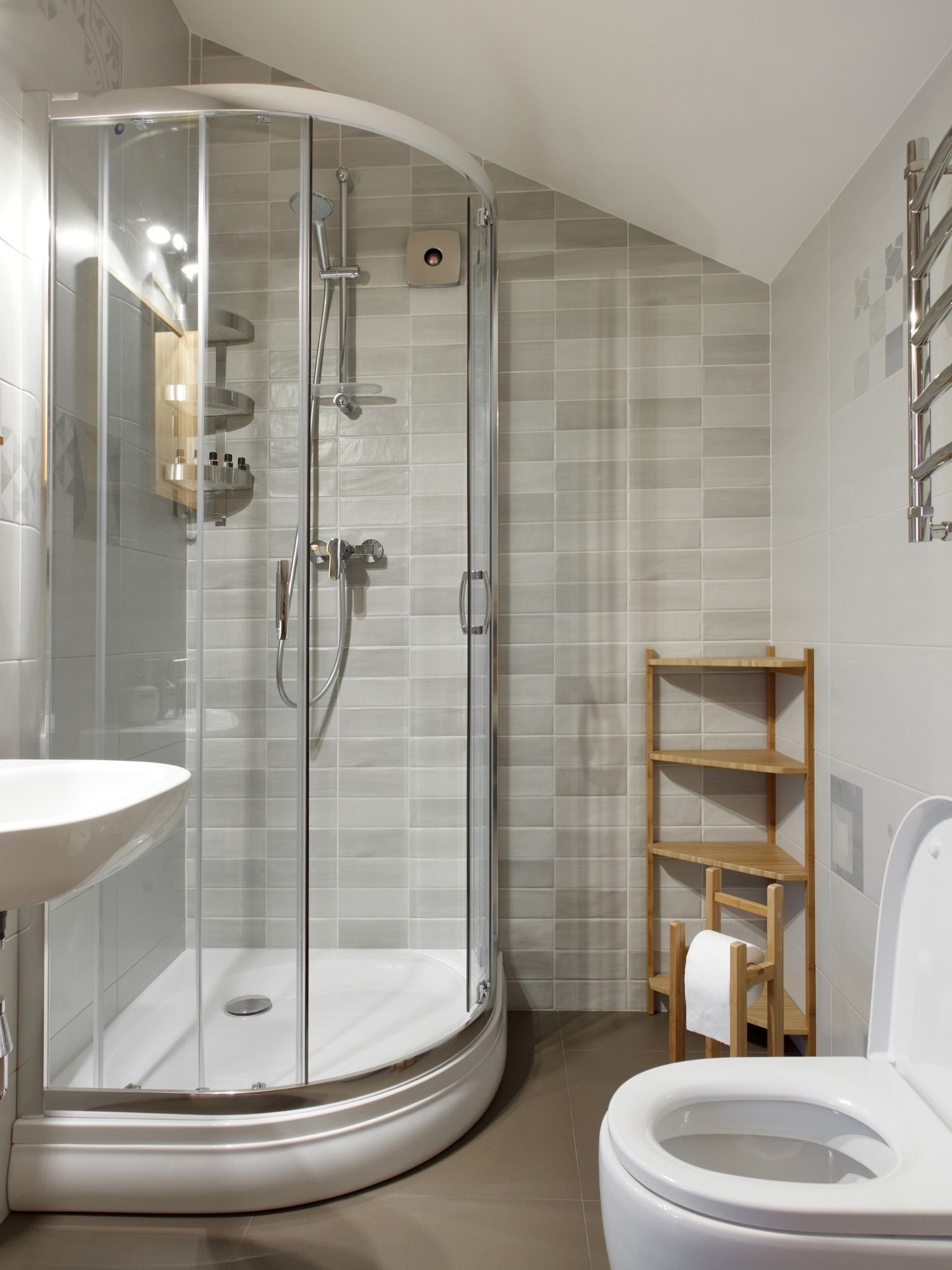 complete bathroom fitter SW4 0JY